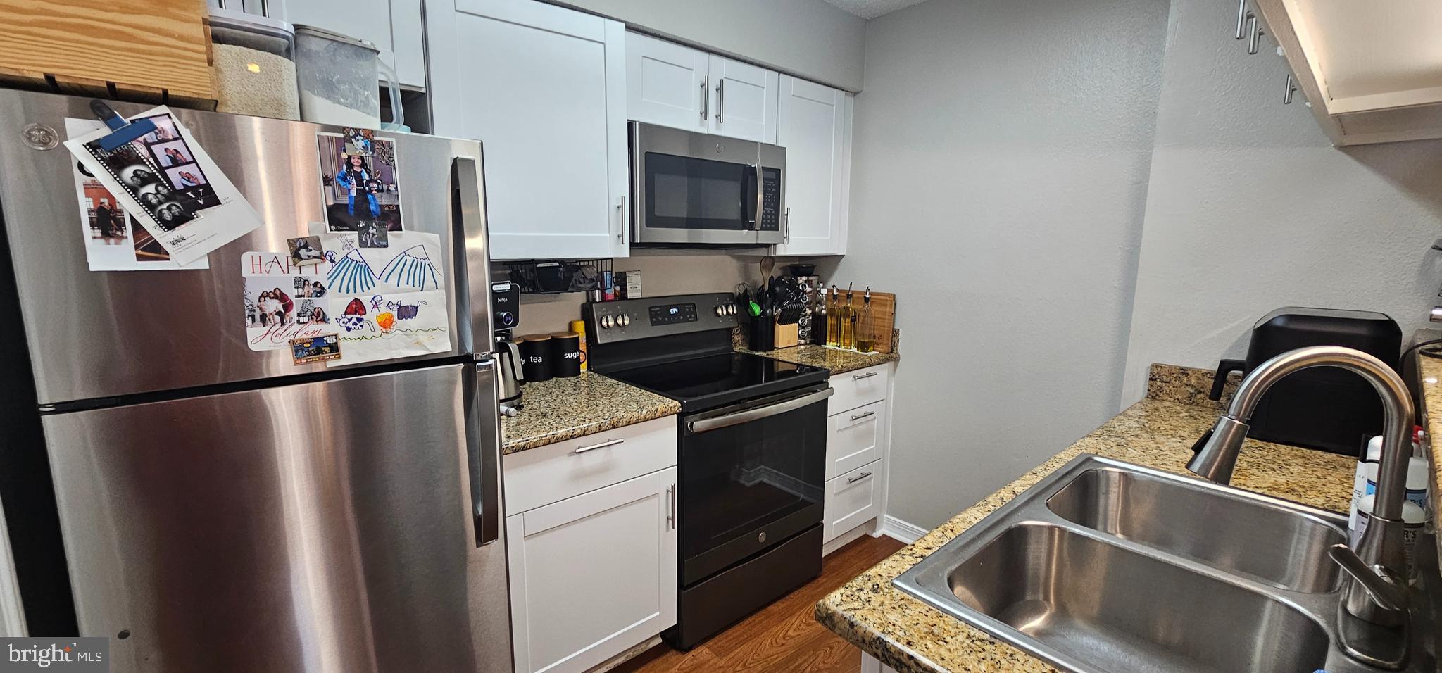 1524 LINCOLN WAY 214
