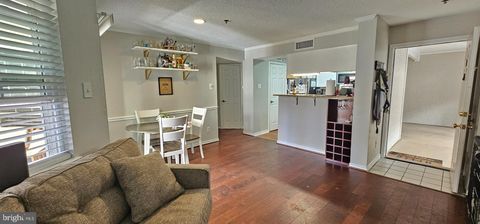 1524 LINCOLN WAY 214 MCLEAN VA 22102