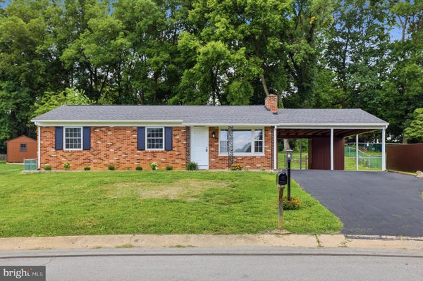 10802 LINCOLN AVE, HAGERSTOWN, MD 21740 - Image 7f1d621f0d6972b2c92dd61d1e3a9f4e/2741447281