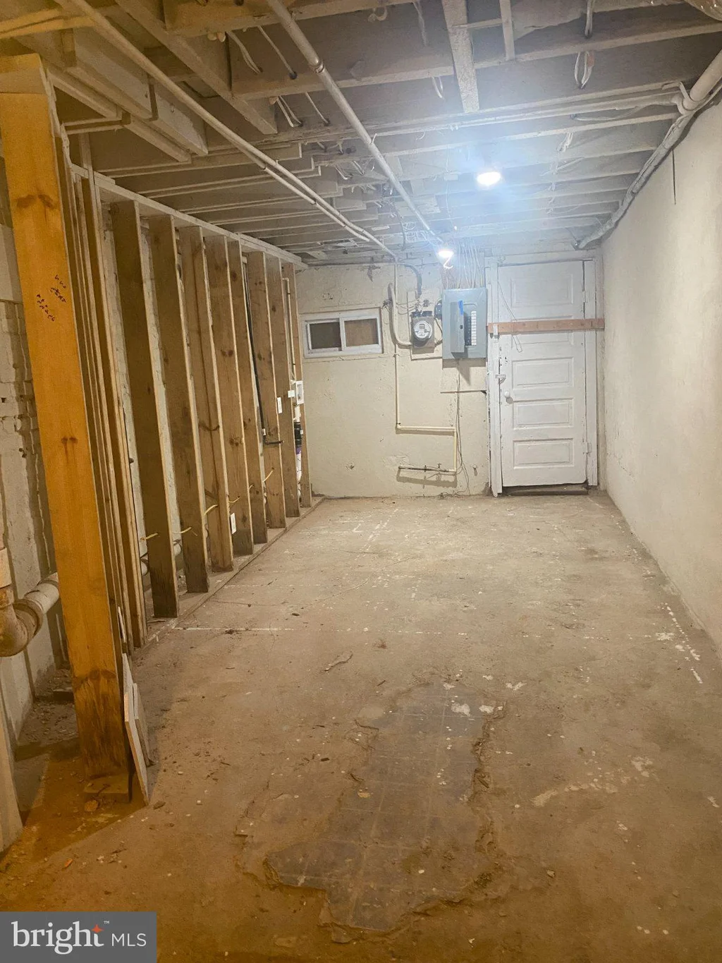 2720 Parkwood Avenue, Baltimore, MD 21217