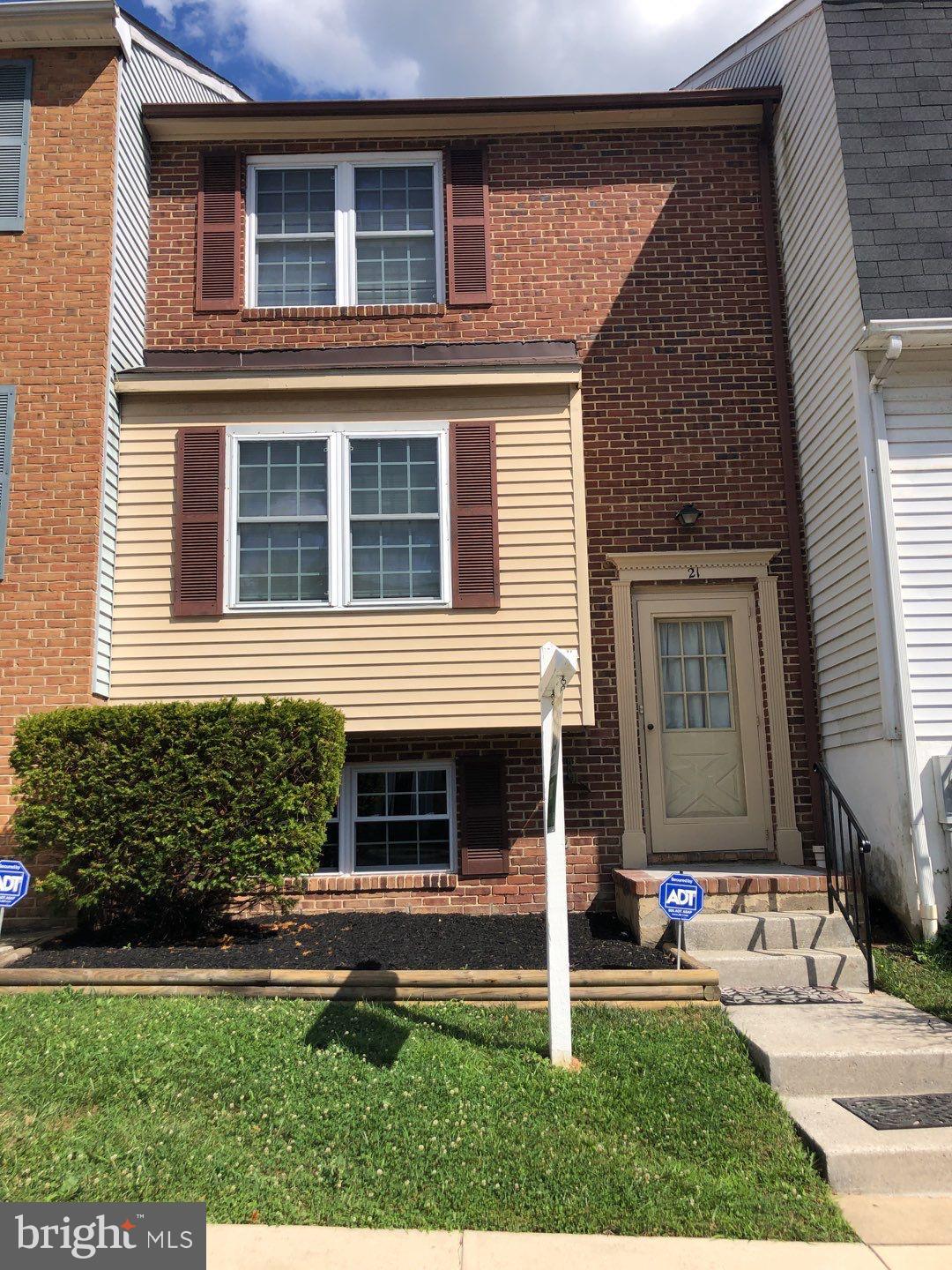 4 Bedroom town home with 3 finished living levels , all appliances including washer & dryer. Ample storage space . Deck off of the kitchen for great outdoor space. Kitchen has just been renovated! Finished basement with walk-out to patio. Cut your commute time in half with convenient access to major routes 695, 95 and Route 1. Close to shopping and more.
NO SMOKING. NO PETS