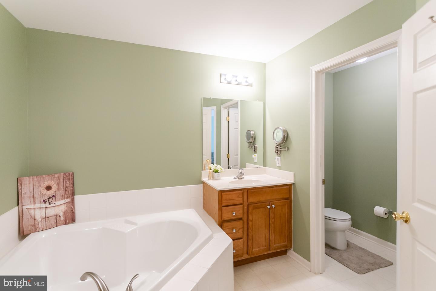 PROVIDENCE HILL - Residential