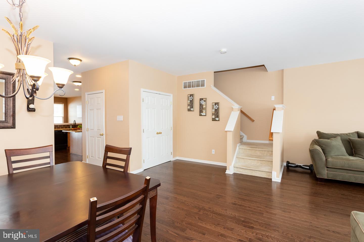 PROVIDENCE HILL - Residential