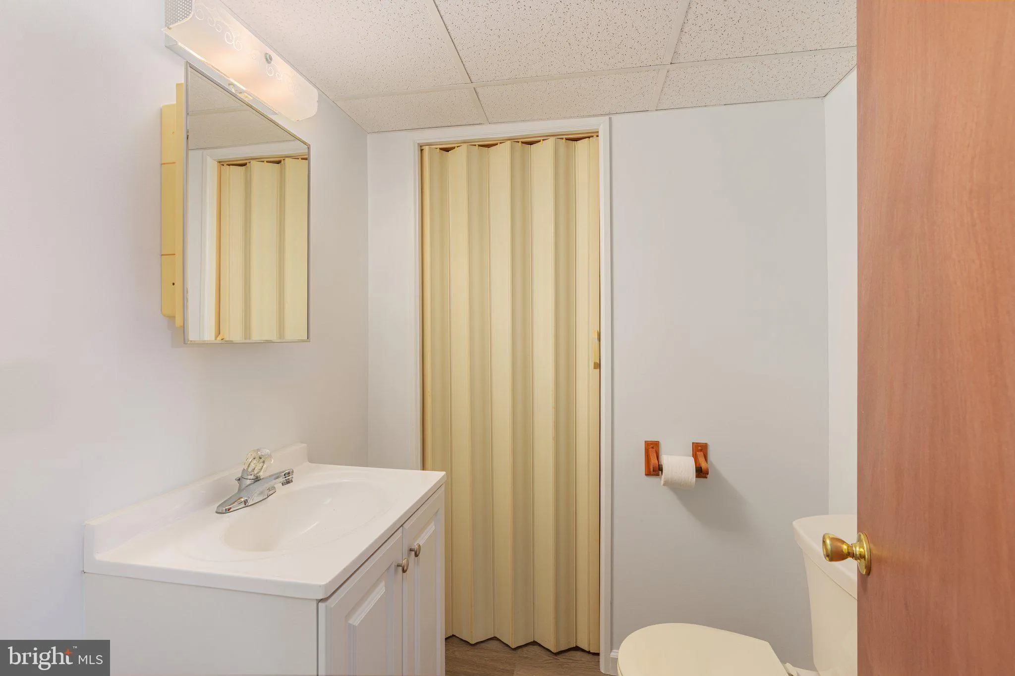 Easton, Pennsylvania 18045, United States, 3 Bedrooms Bedrooms, ,4 BathroomsBathrooms,Residential,Pending,158672