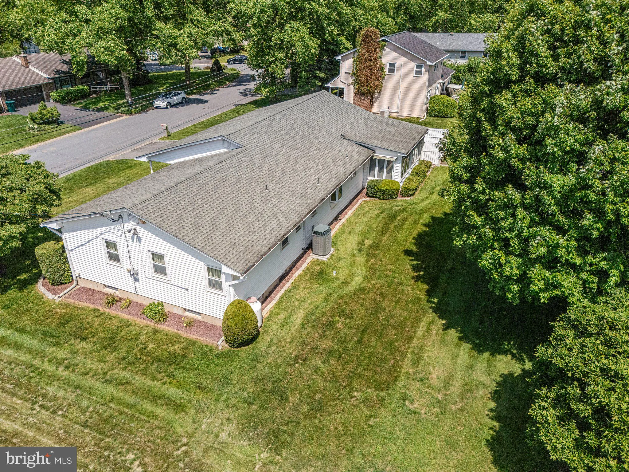 Easton, Pennsylvania 18045, United States, 3 Bedrooms Bedrooms, ,4 BathroomsBathrooms,Residential,Pending,158672