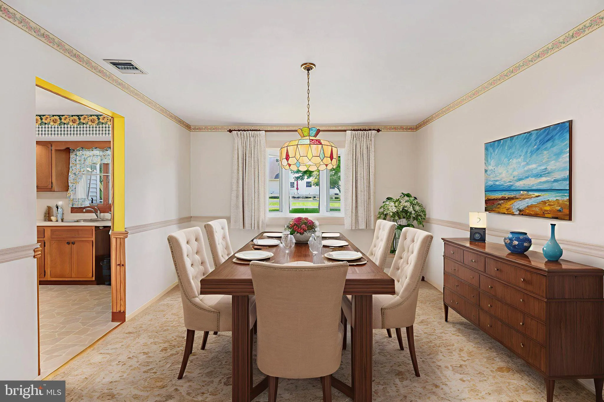 Easton, Pennsylvania 18045, United States, 3 Bedrooms Bedrooms, ,4 BathroomsBathrooms,Residential,Pending,158672