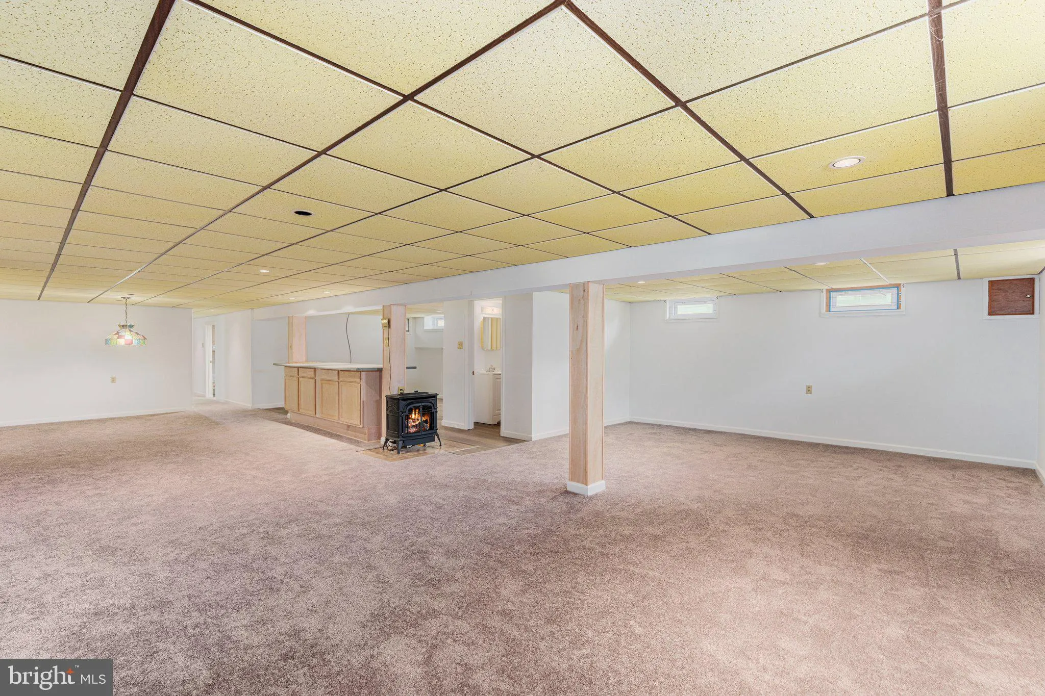 Easton, Pennsylvania 18045, United States, 3 Bedrooms Bedrooms, ,4 BathroomsBathrooms,Residential,Pending,158672