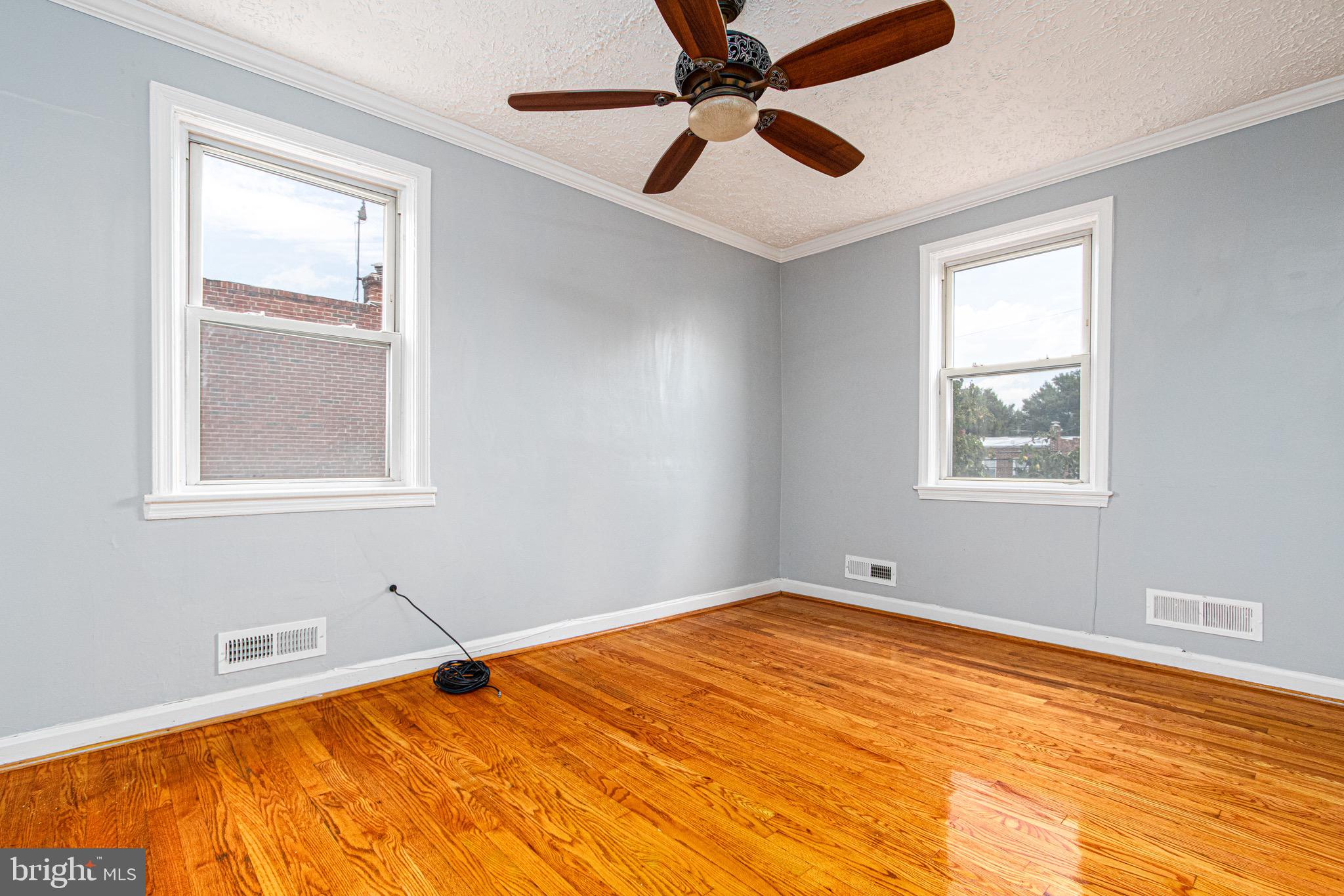 GREEKTOWN - Residential