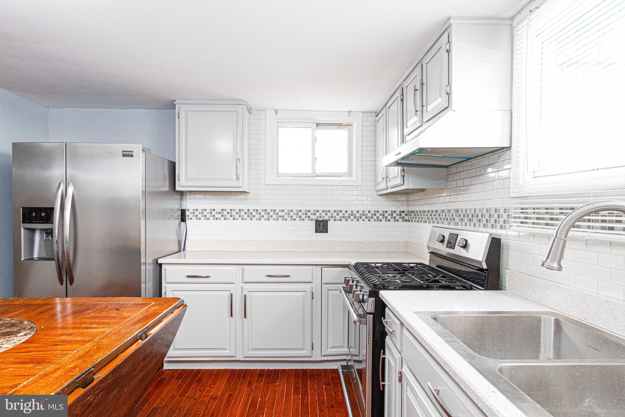 GREEKTOWN - Residential