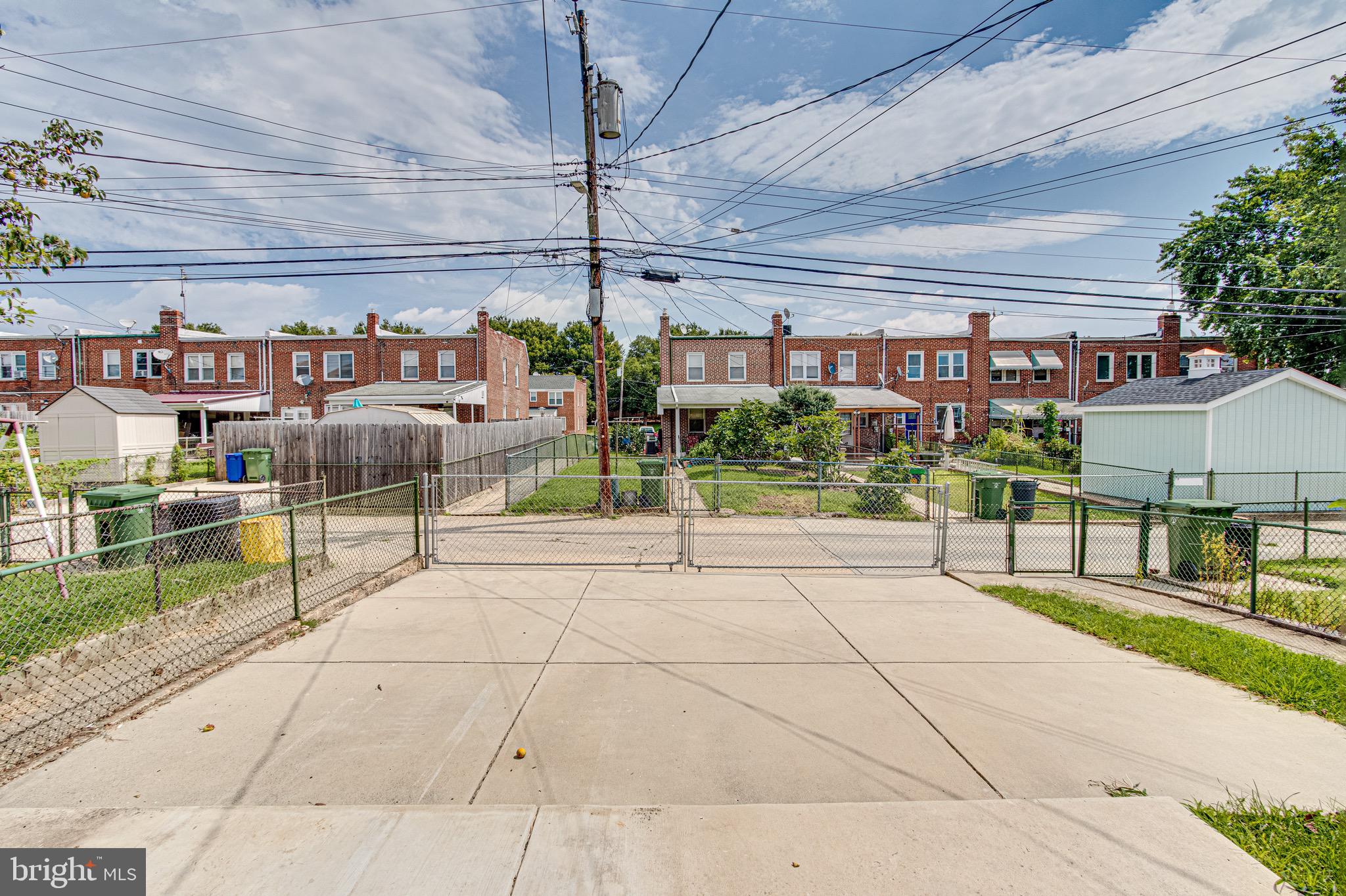 GREEKTOWN - Residential