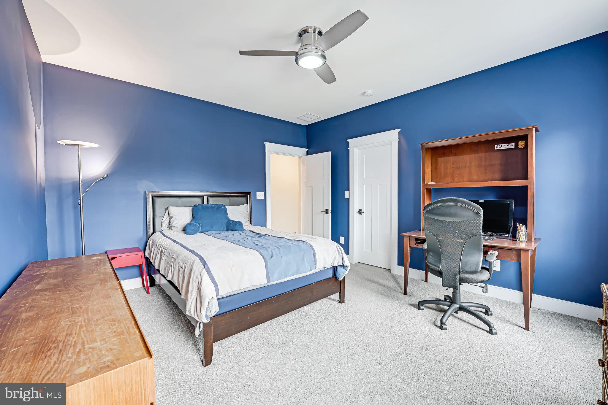 MURMURING PINES - Residential