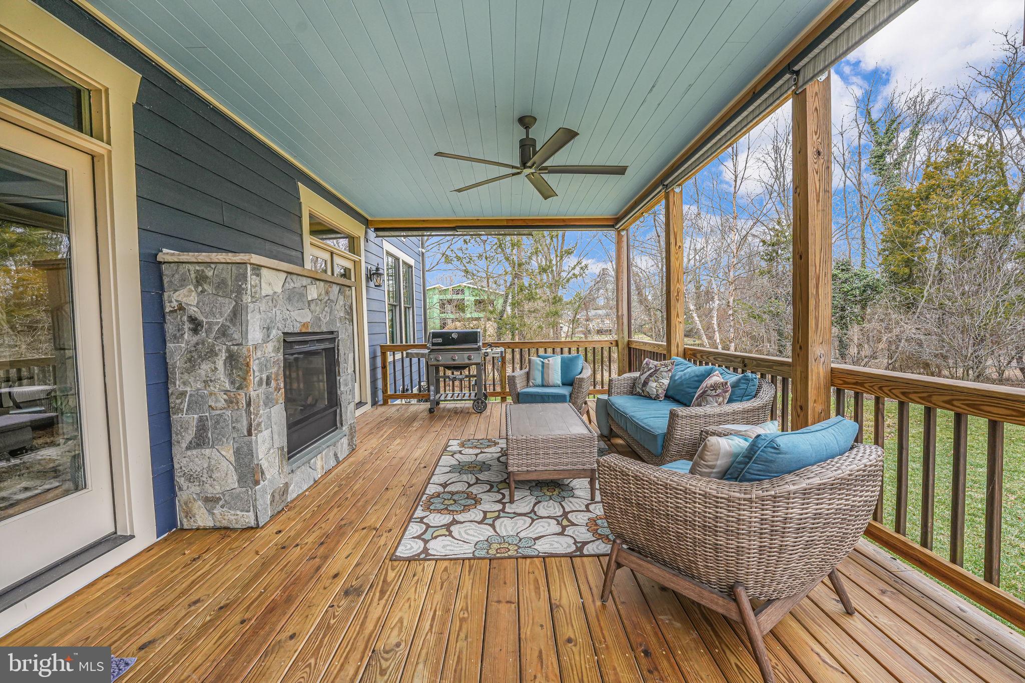 MURMURING PINES - Residential