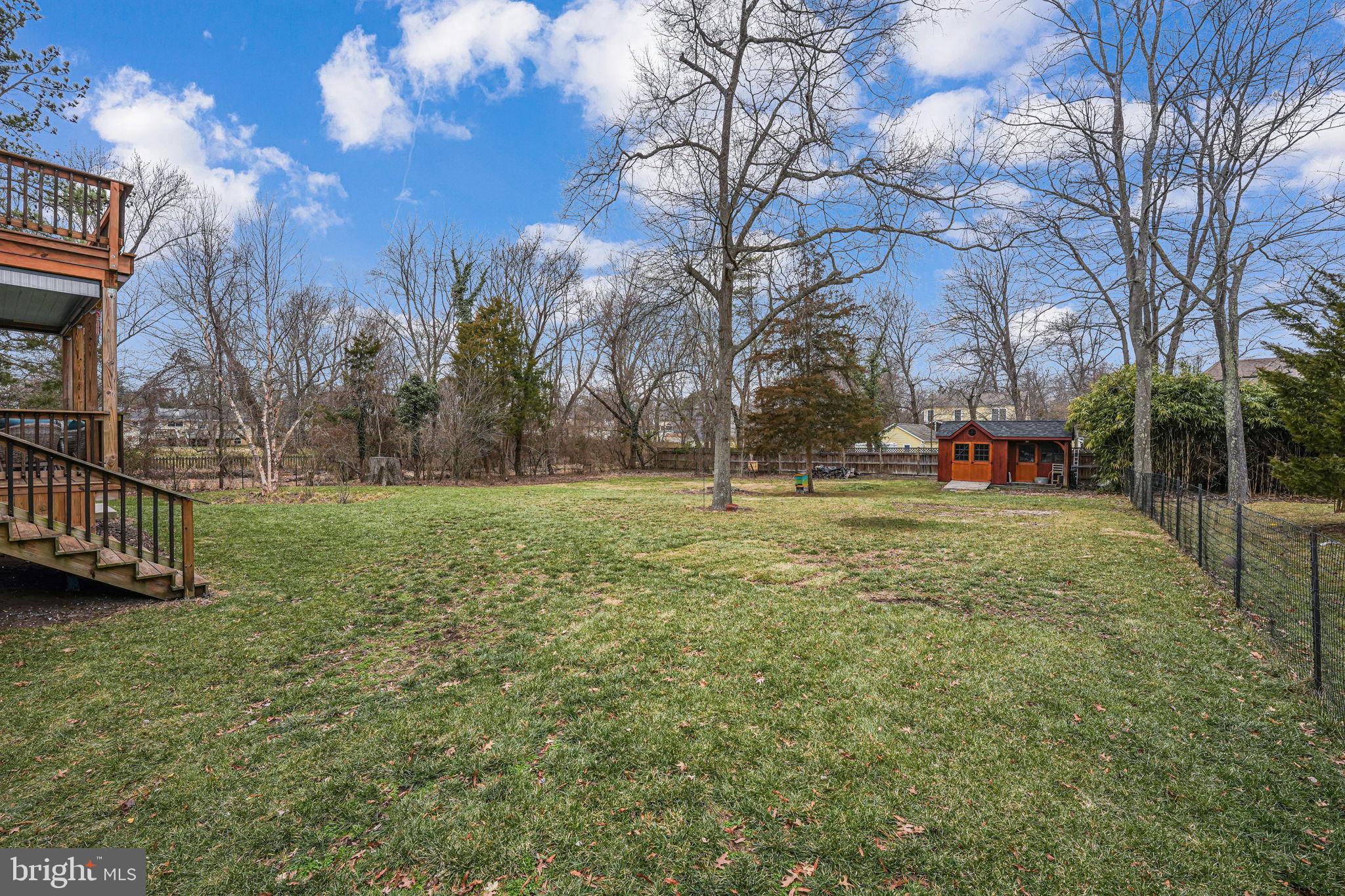 MURMURING PINES - Residential