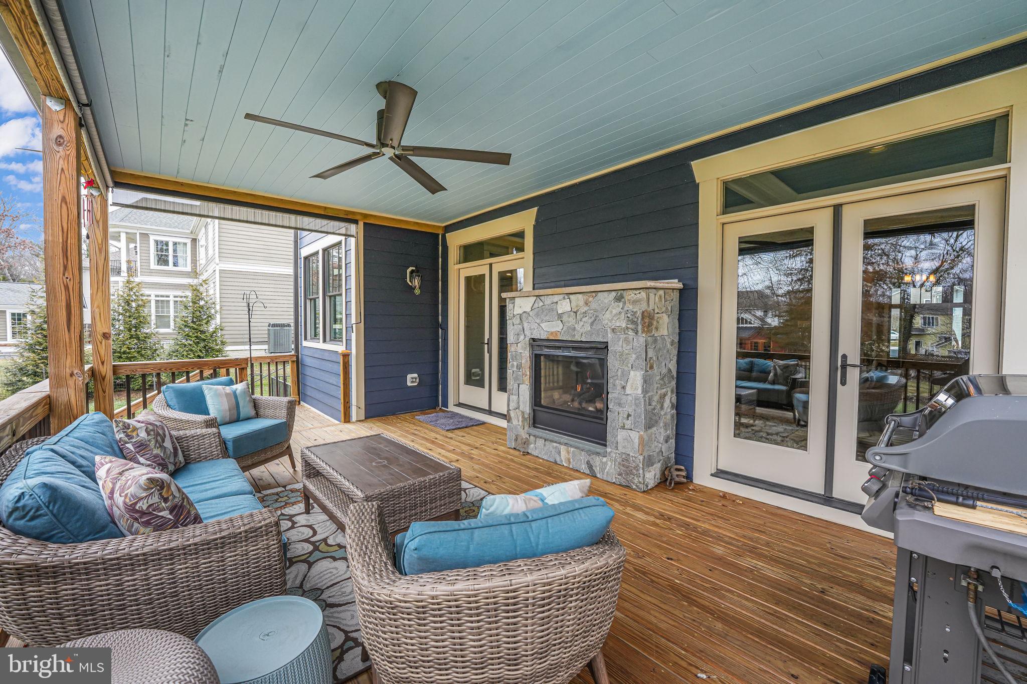 MURMURING PINES - Residential