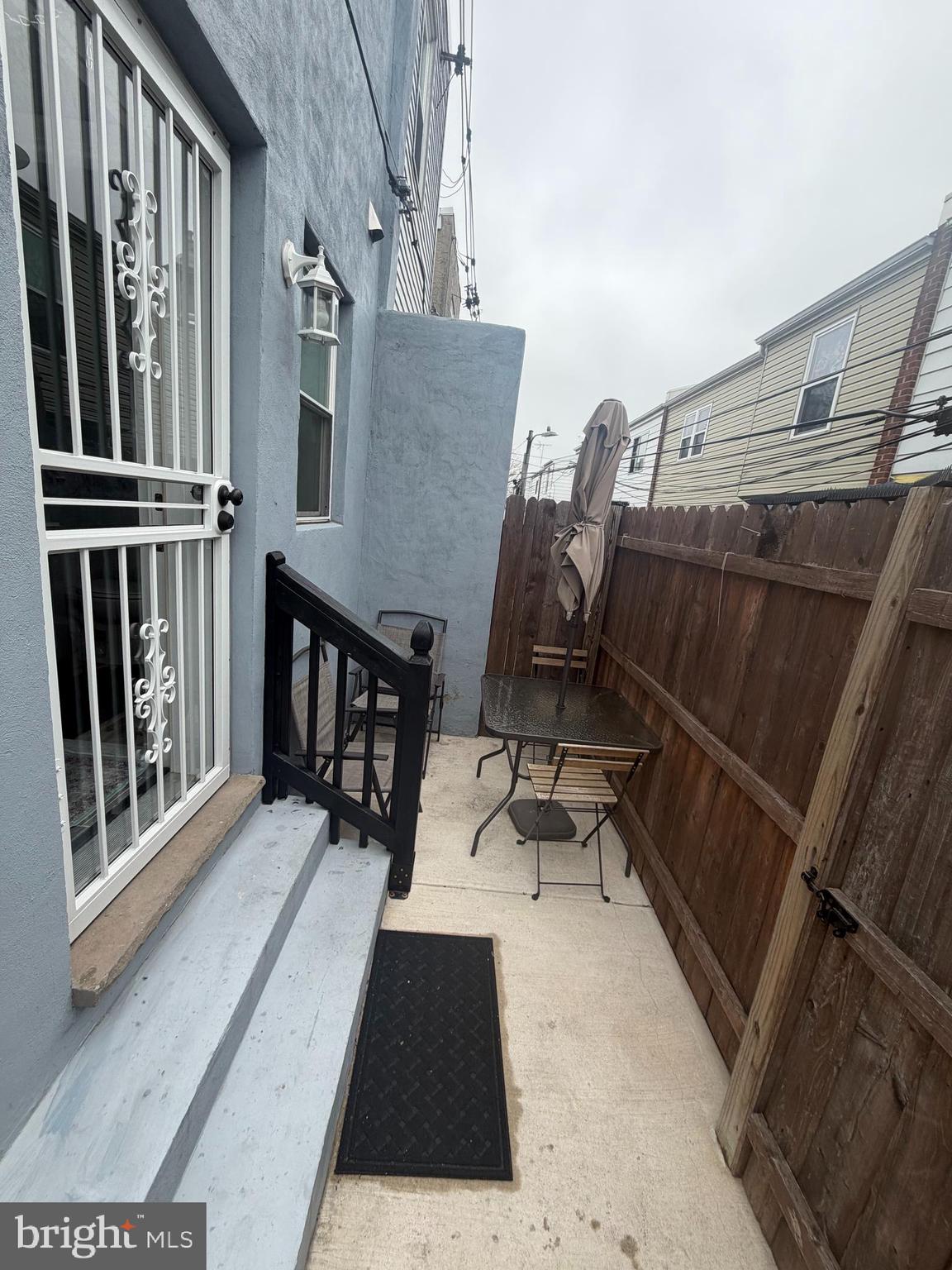 WHITMAN - Residential