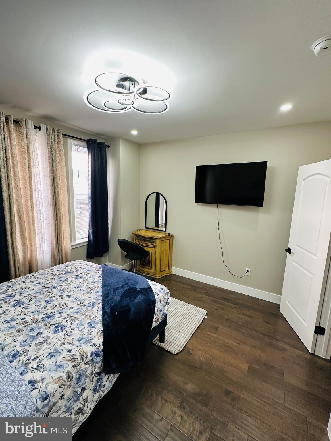 WHITMAN - Residential