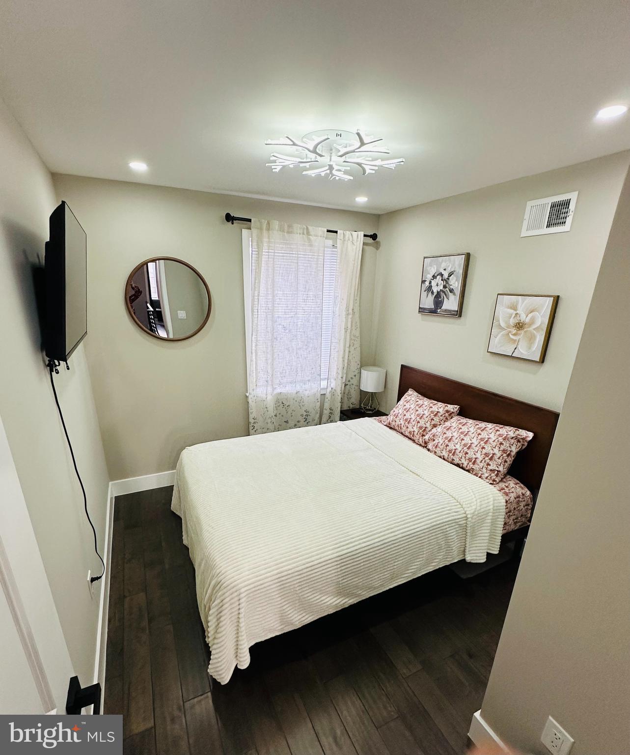 WHITMAN - Residential