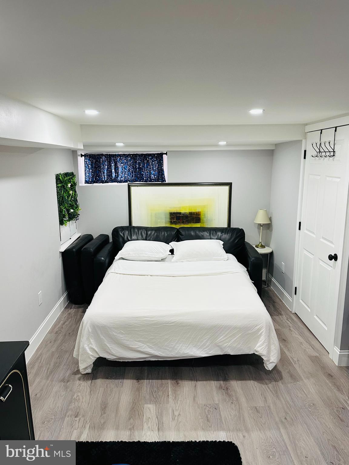 WHITMAN - Residential