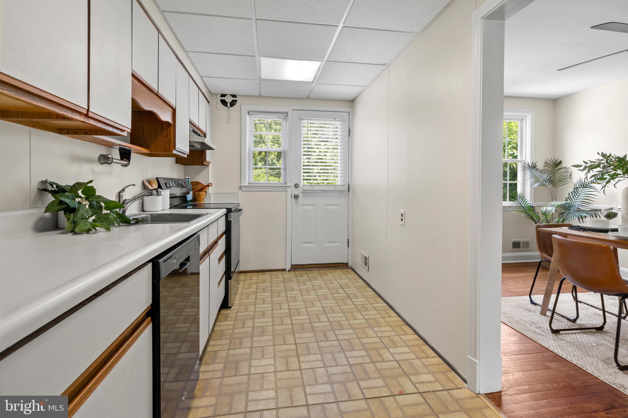 KNETTISHALL - Residential