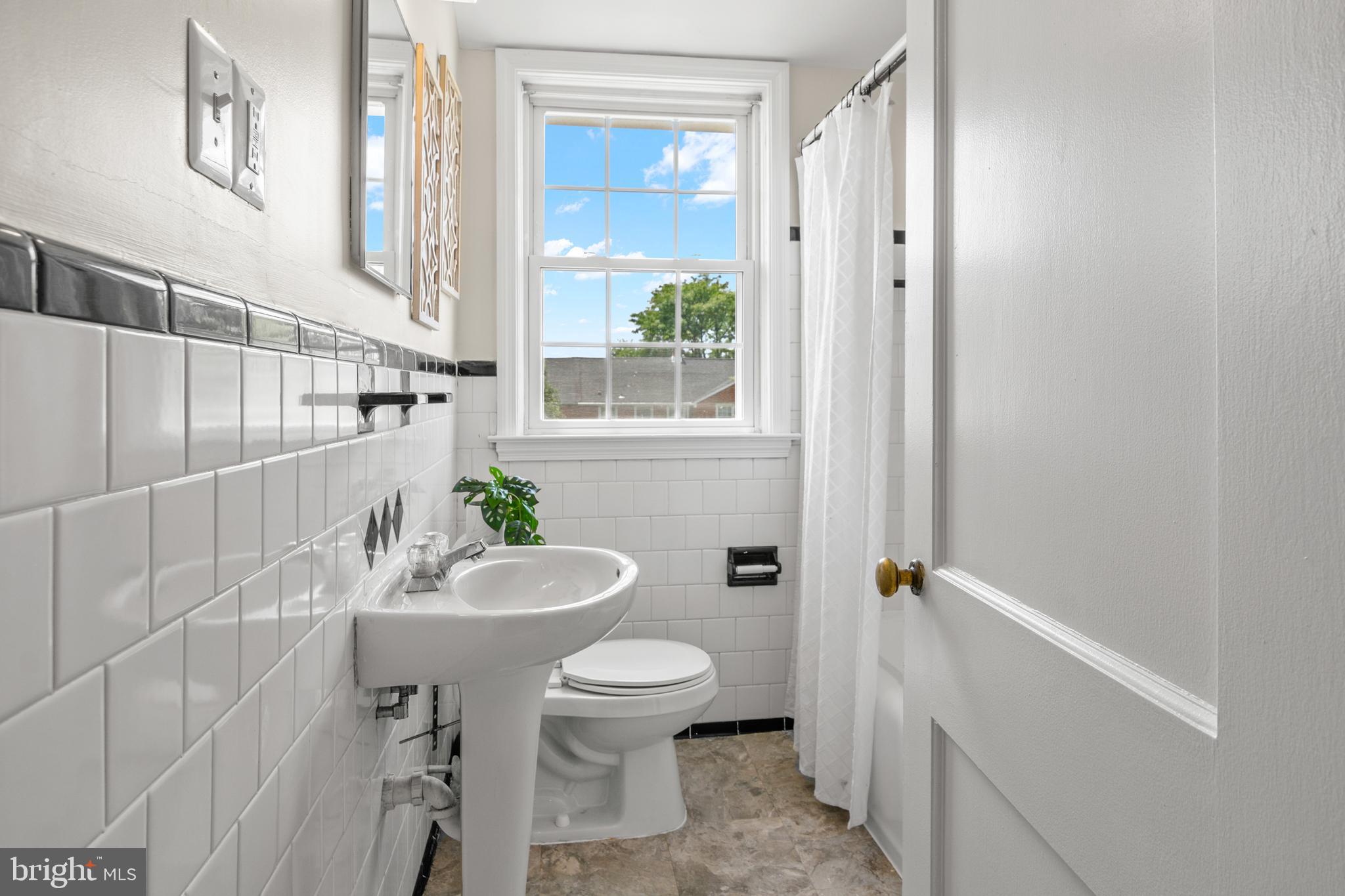 KNETTISHALL - Residential