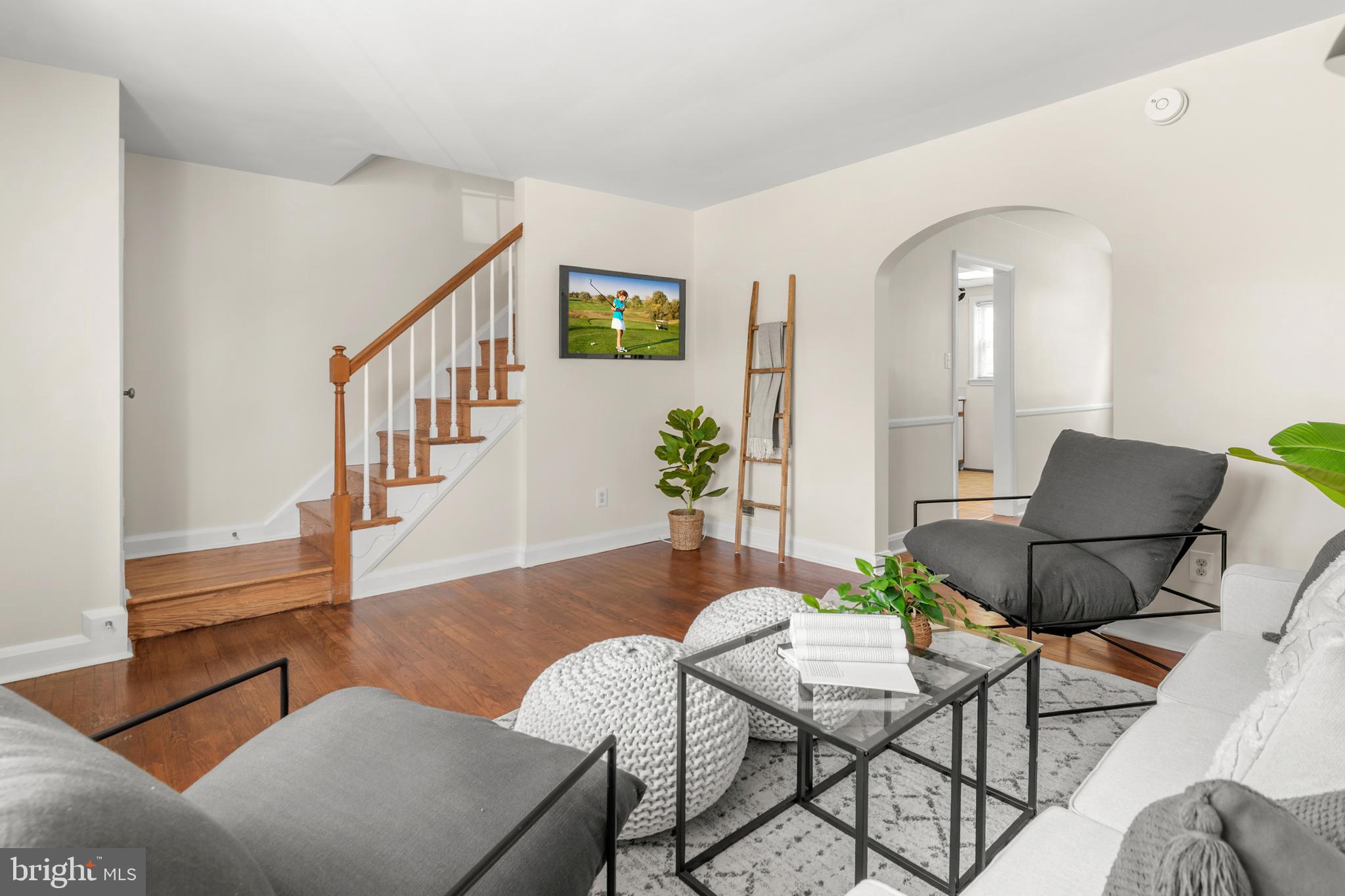 KNETTISHALL - Residential