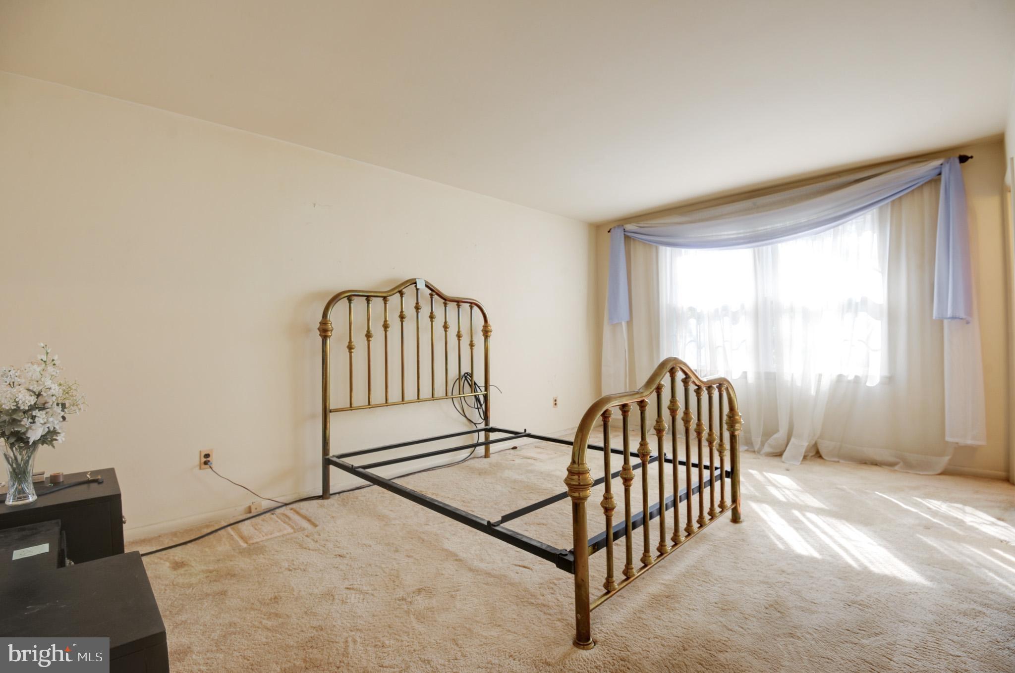 OAK ORCHARD - Residential