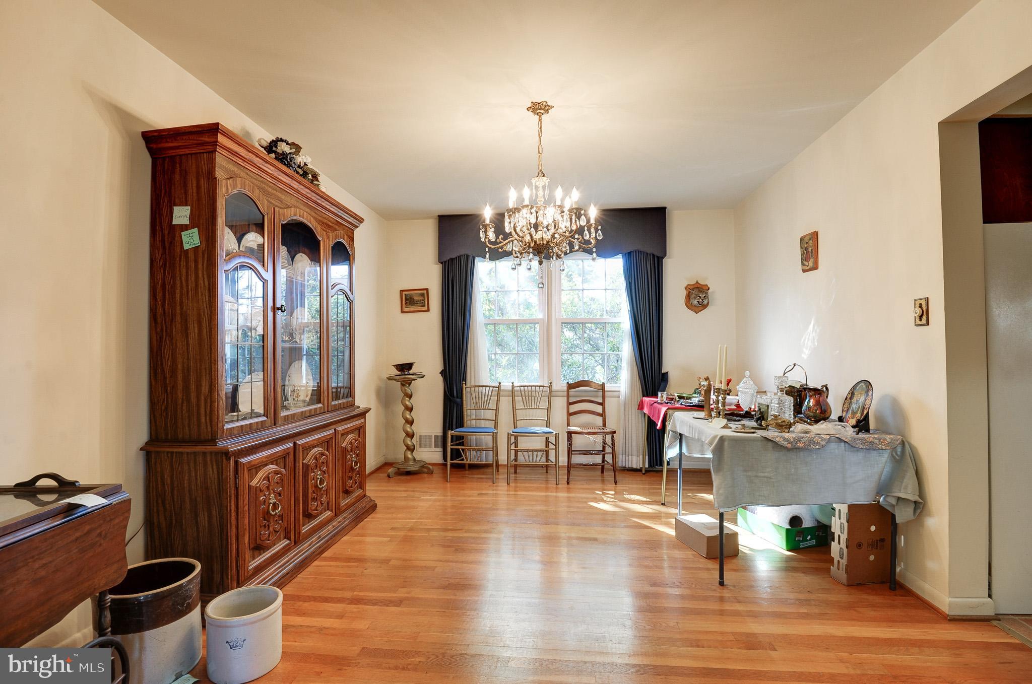 OAK ORCHARD - Residential