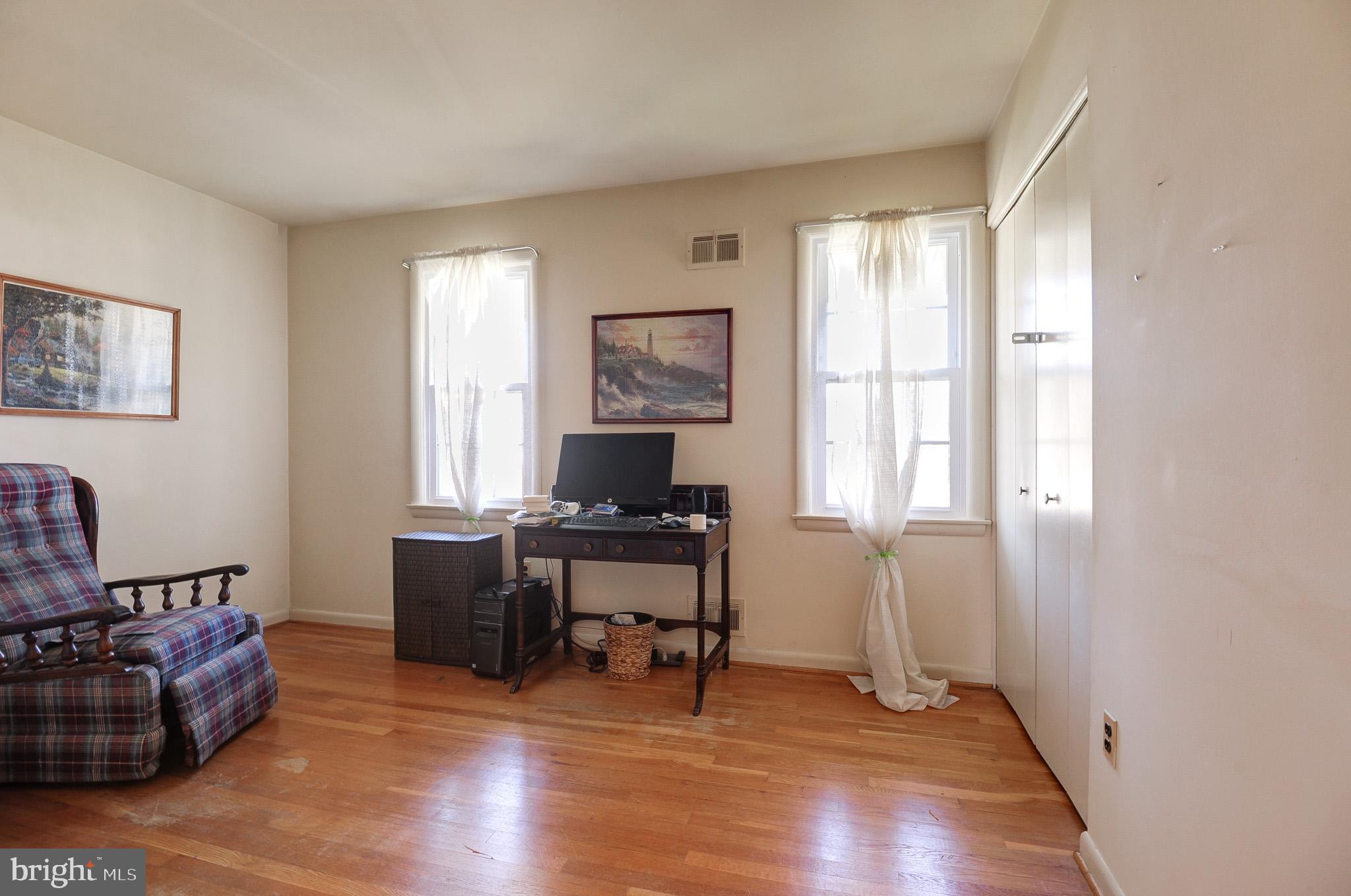 OAK ORCHARD - Residential