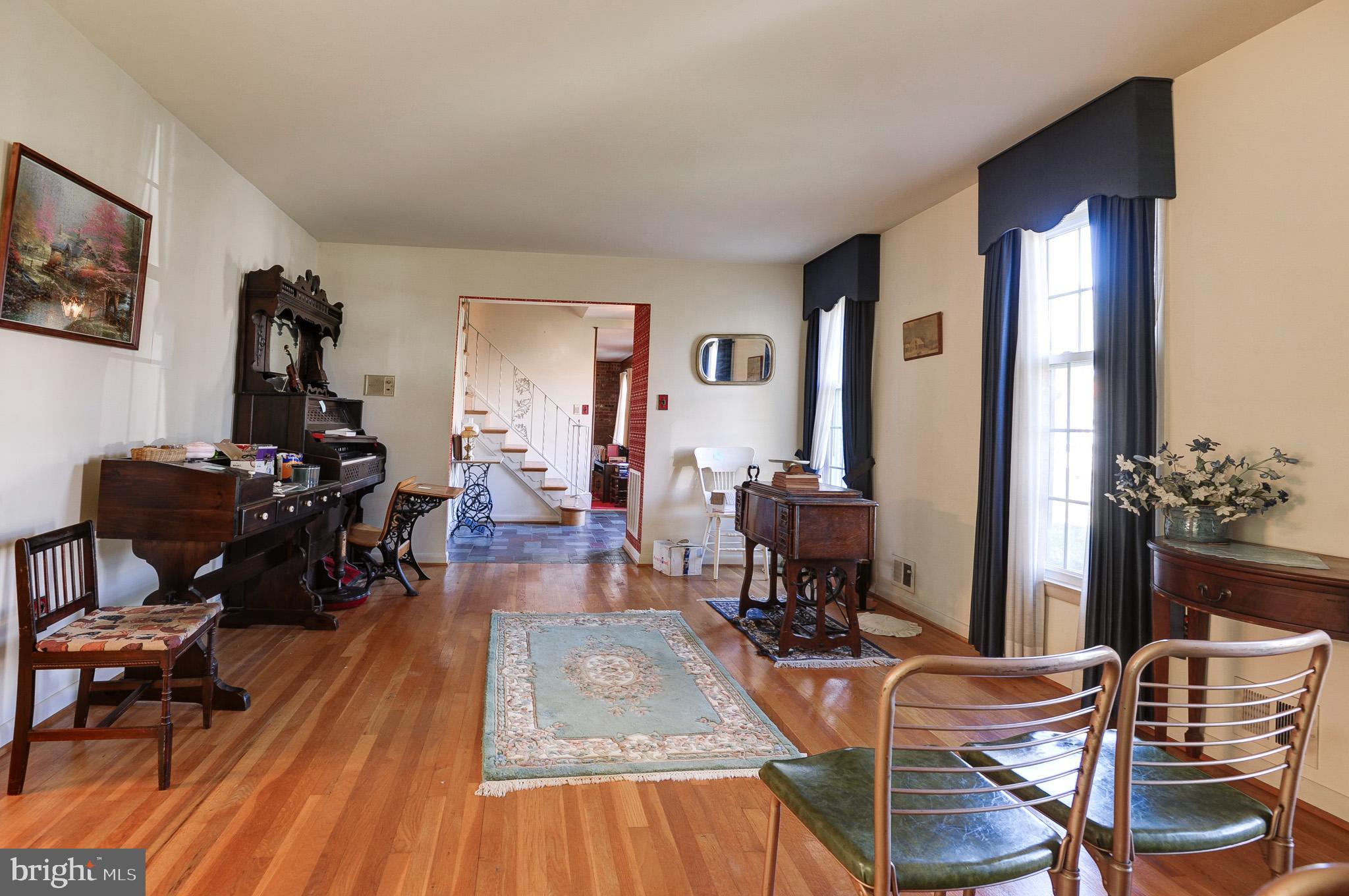 OAK ORCHARD - Residential