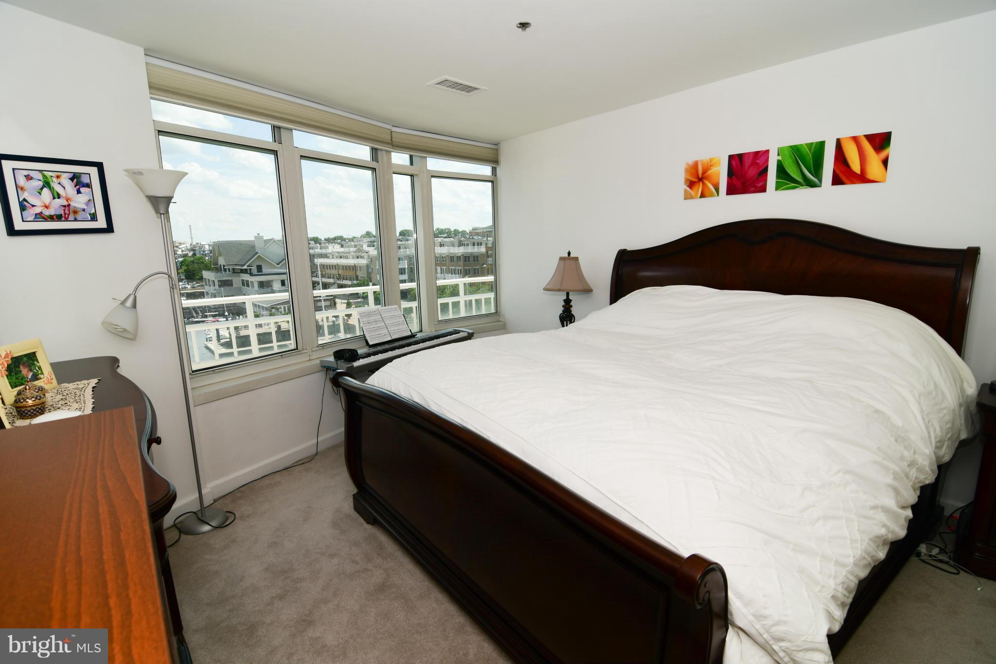 HARBORVIEW - Residential Lease