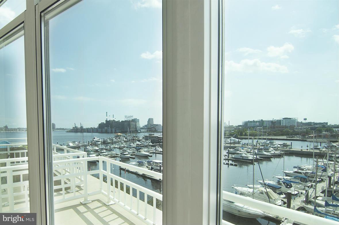 HARBORVIEW - Residential Lease