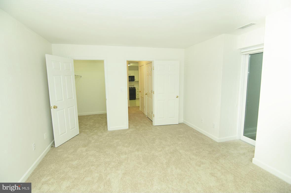 HARBORVIEW - Residential Lease