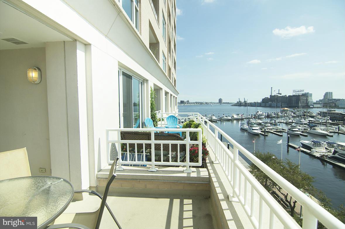 HARBORVIEW - Residential Lease