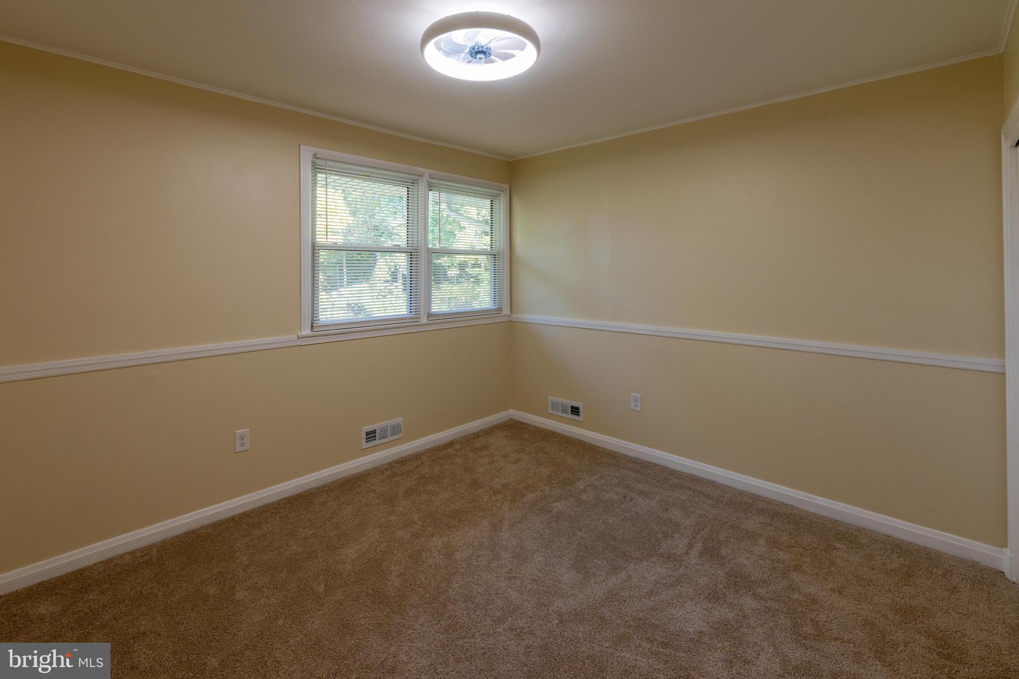 LYNN ACRES - Residential Lease