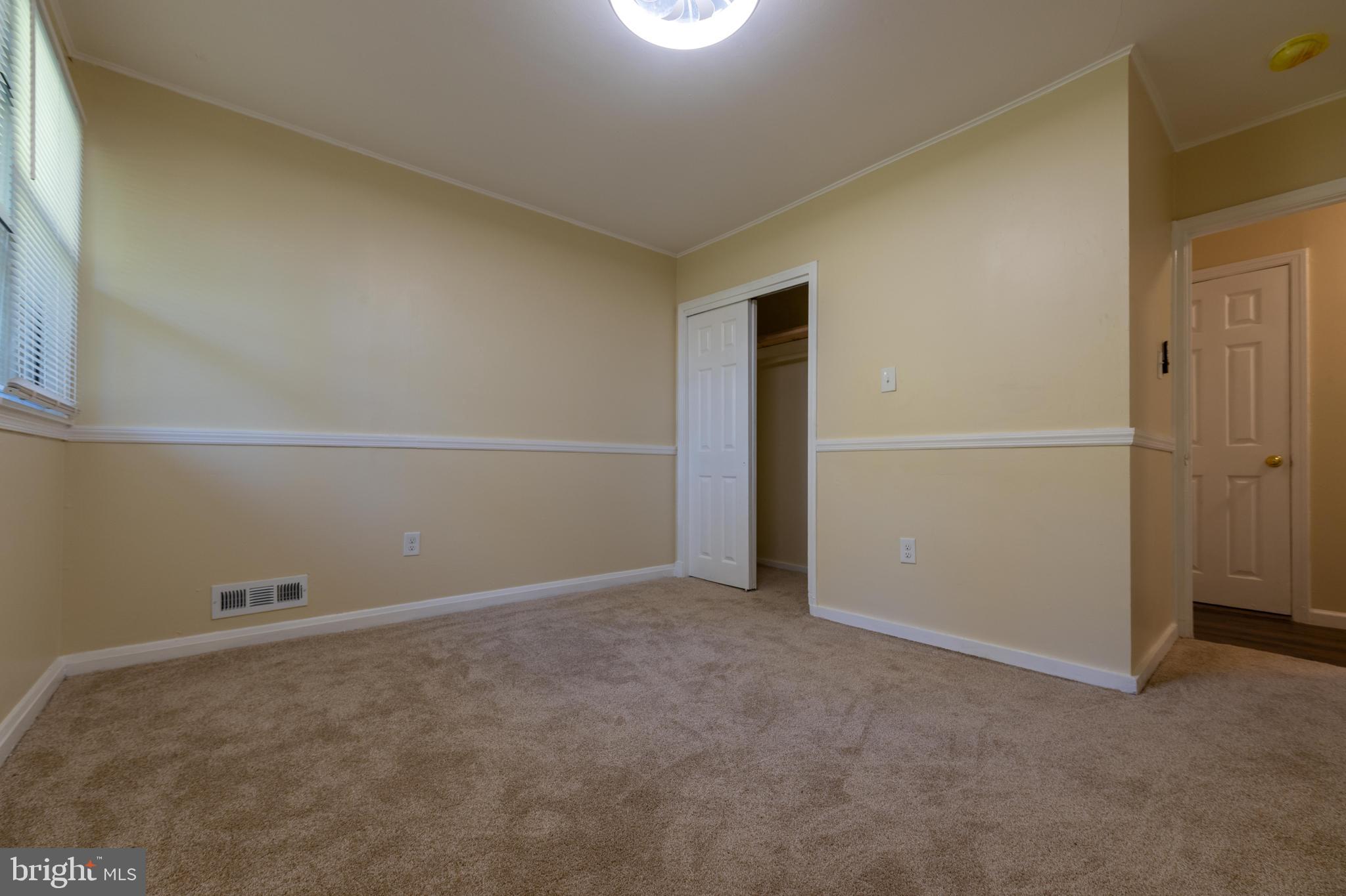 LYNN ACRES - Residential Lease