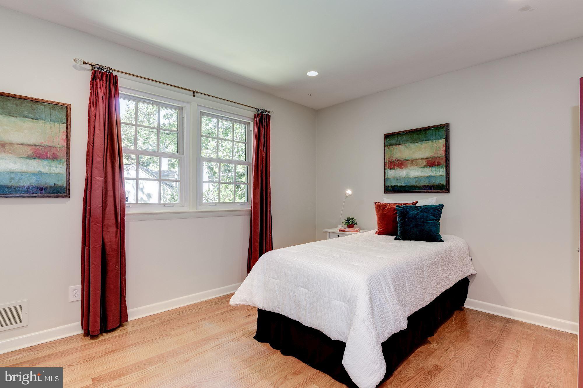 BURNING TREE ESTATES - Residential Lease