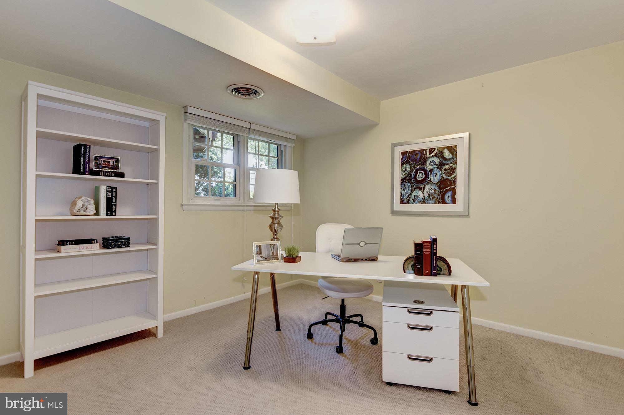 BURNING TREE ESTATES - Residential Lease