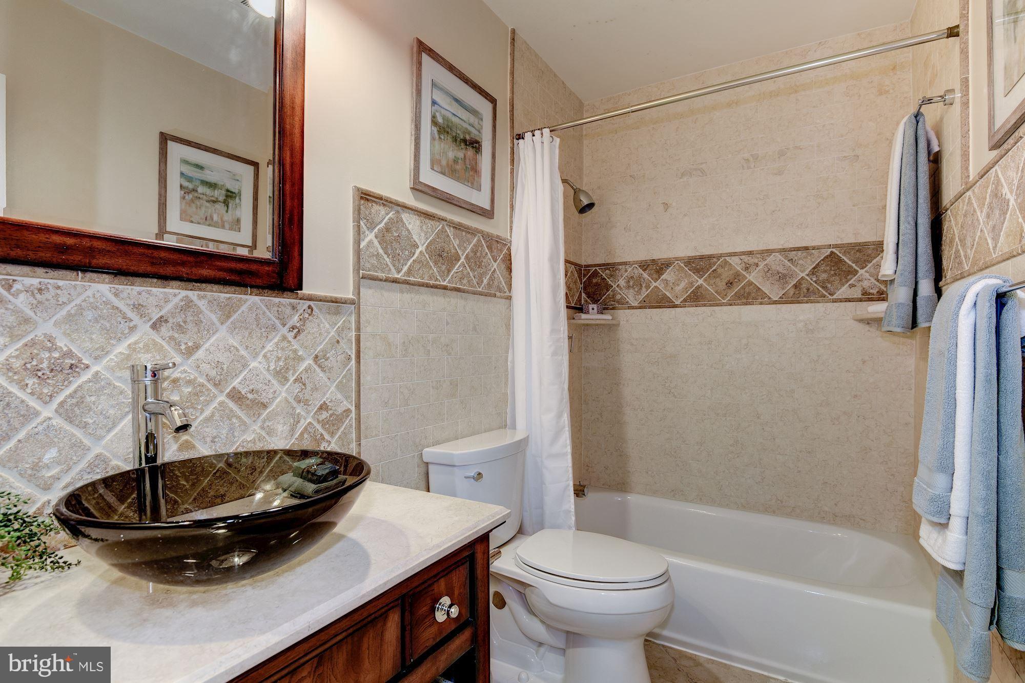 BURNING TREE ESTATES - Residential Lease