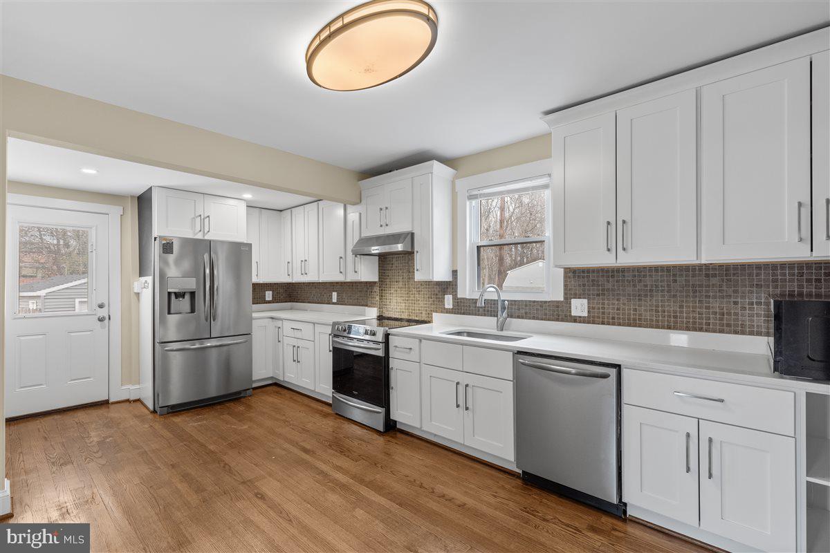 GAITHERSBURG OUTSIDE - Residential