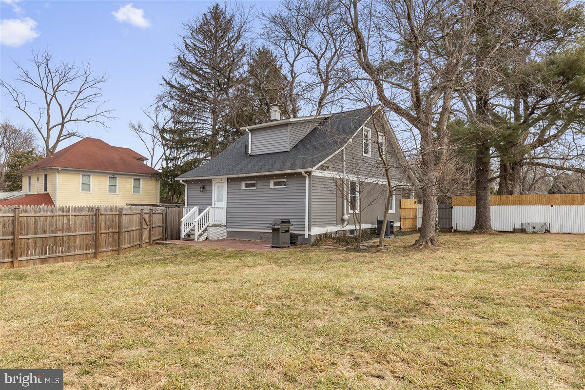 GAITHERSBURG OUTSIDE - Residential