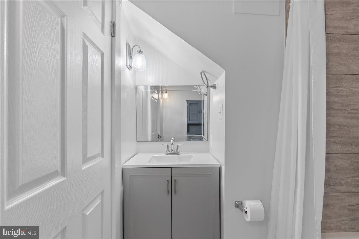 GAITHERSBURG OUTSIDE - Residential