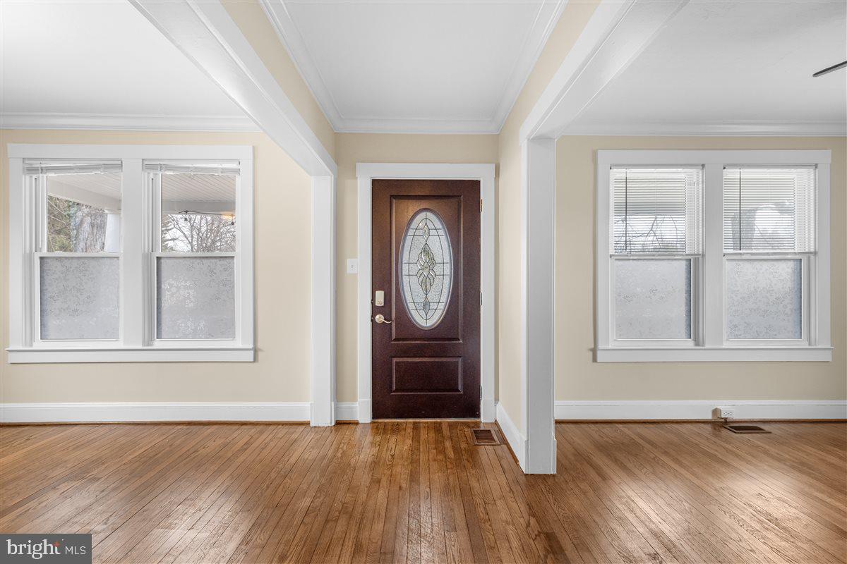 GAITHERSBURG OUTSIDE - Residential