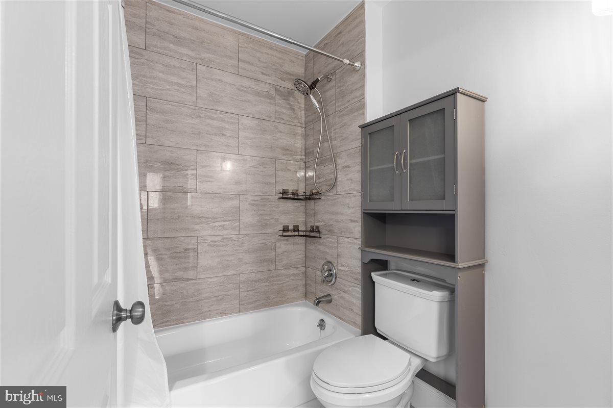 GAITHERSBURG OUTSIDE - Residential