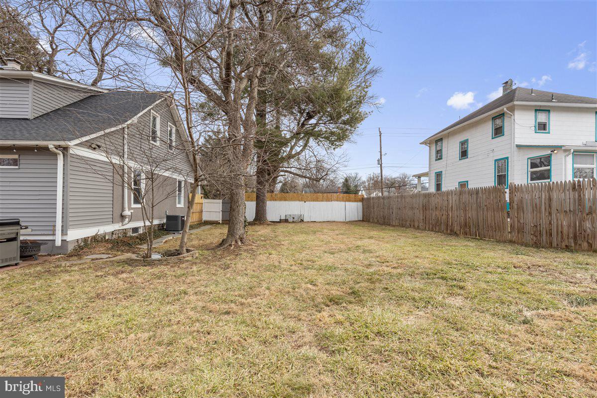 GAITHERSBURG OUTSIDE - Residential