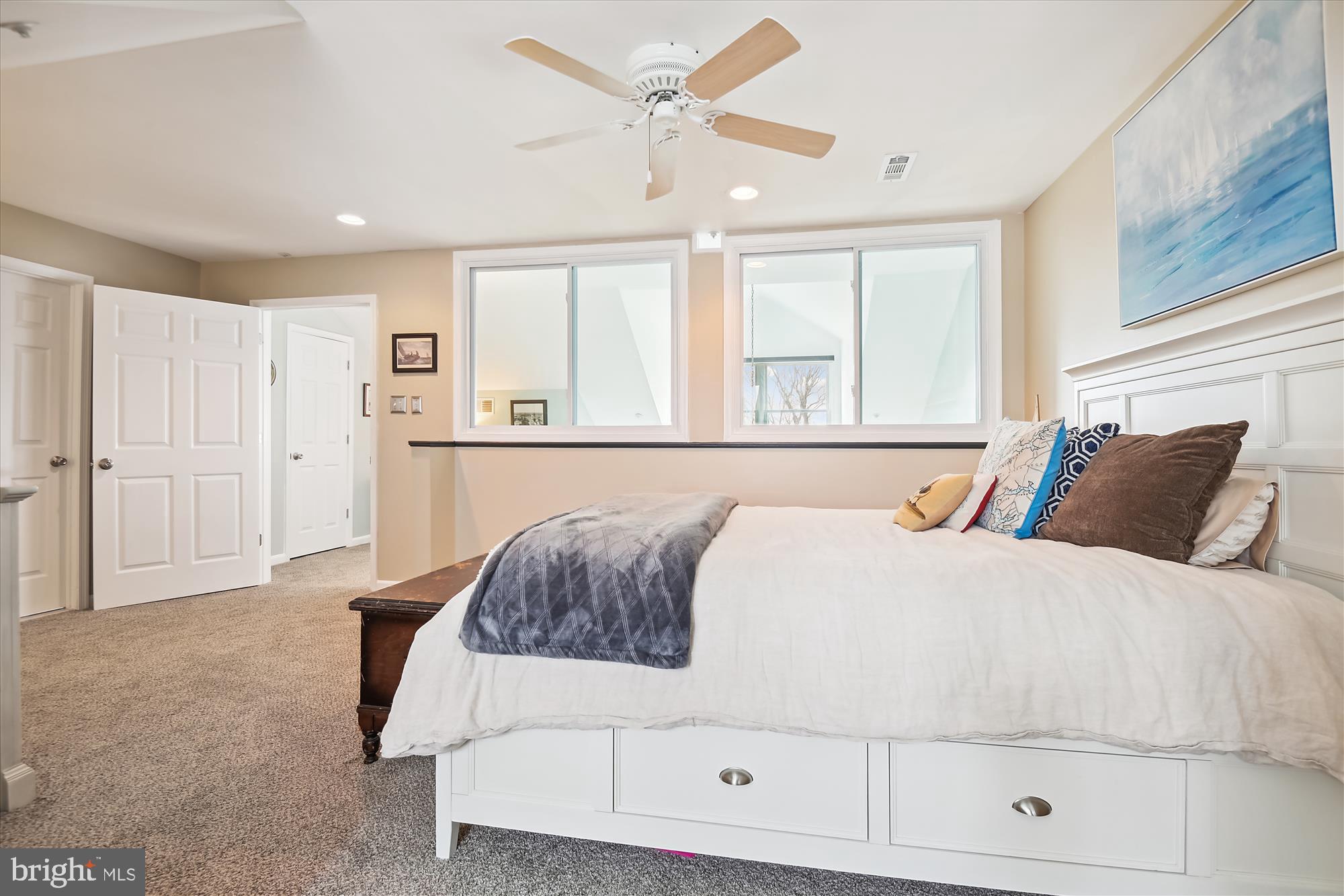 BAYSIDE - Residential