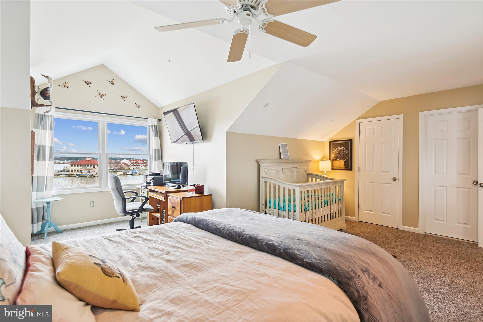 BAYSIDE - Residential