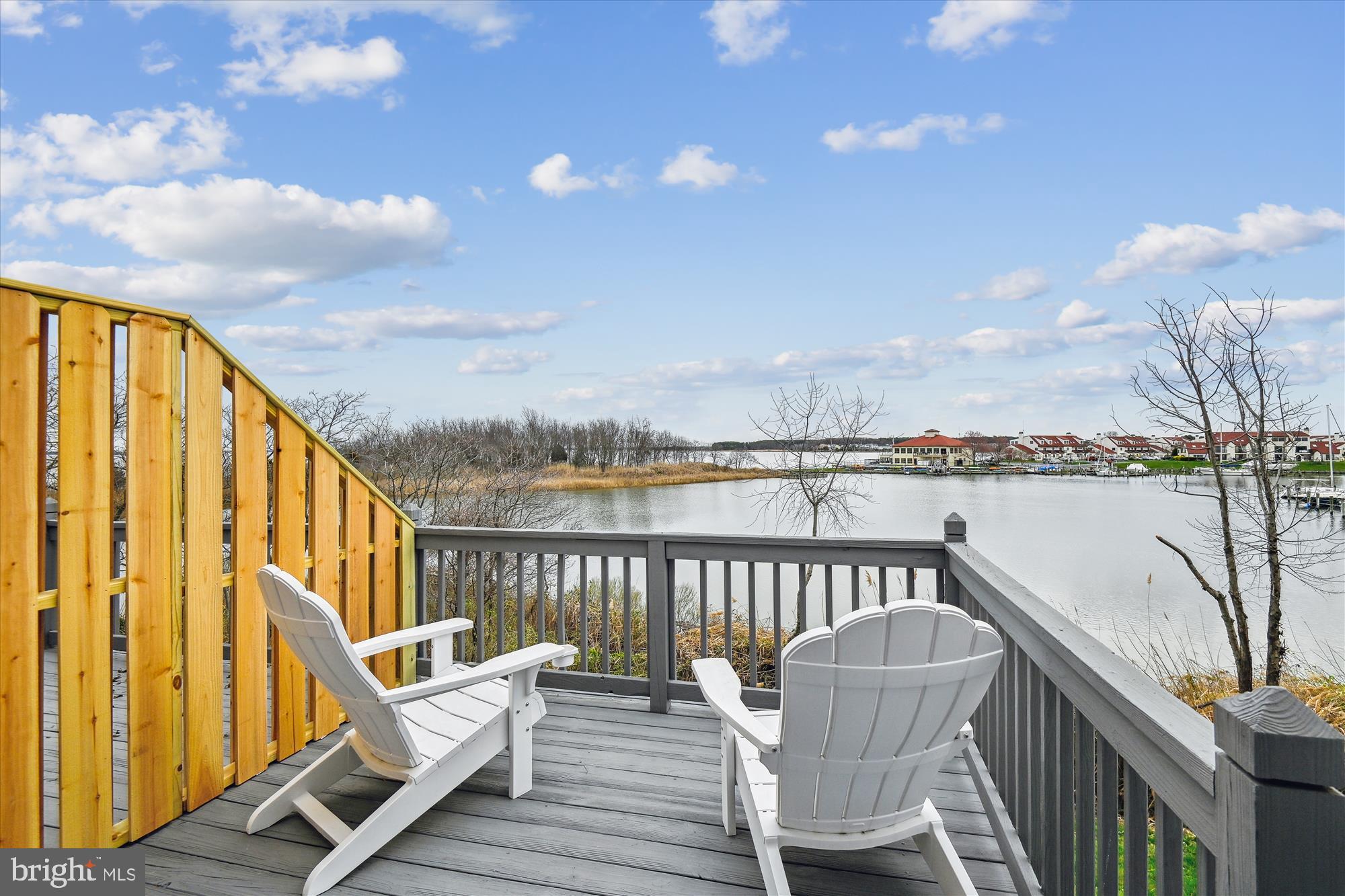 BAYSIDE - Residential