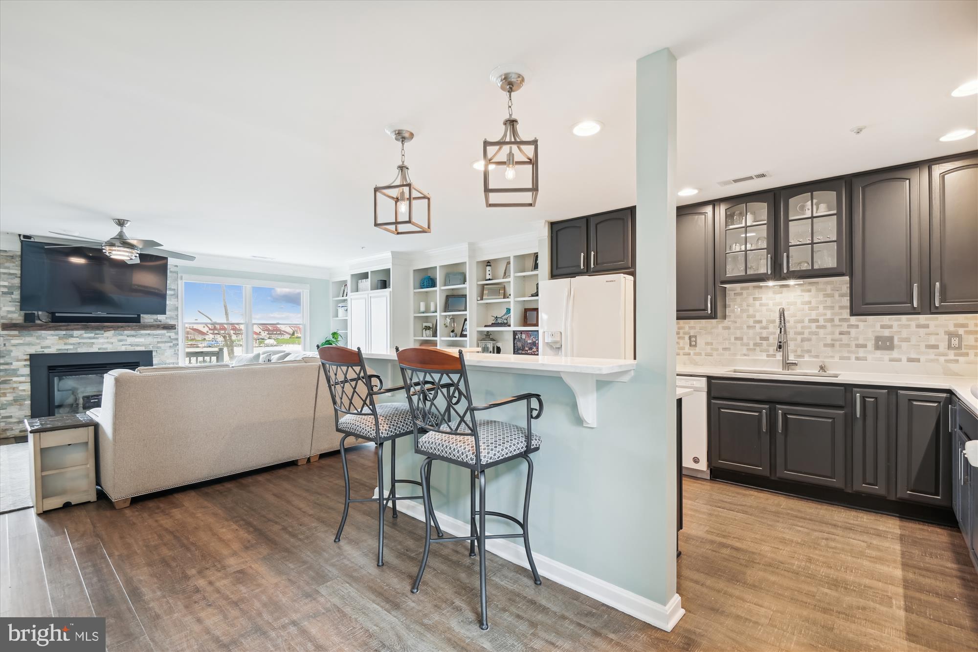 BAYSIDE - Residential