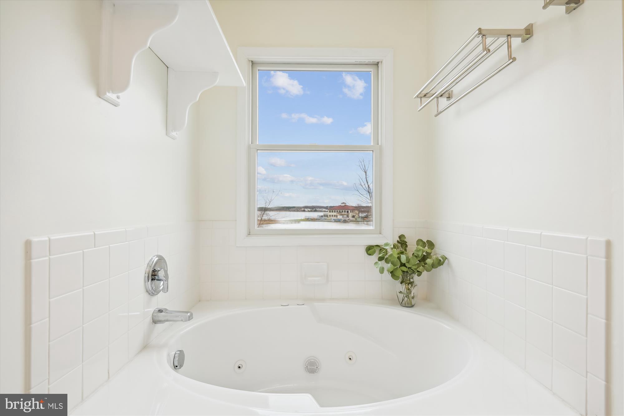 BAYSIDE - Residential