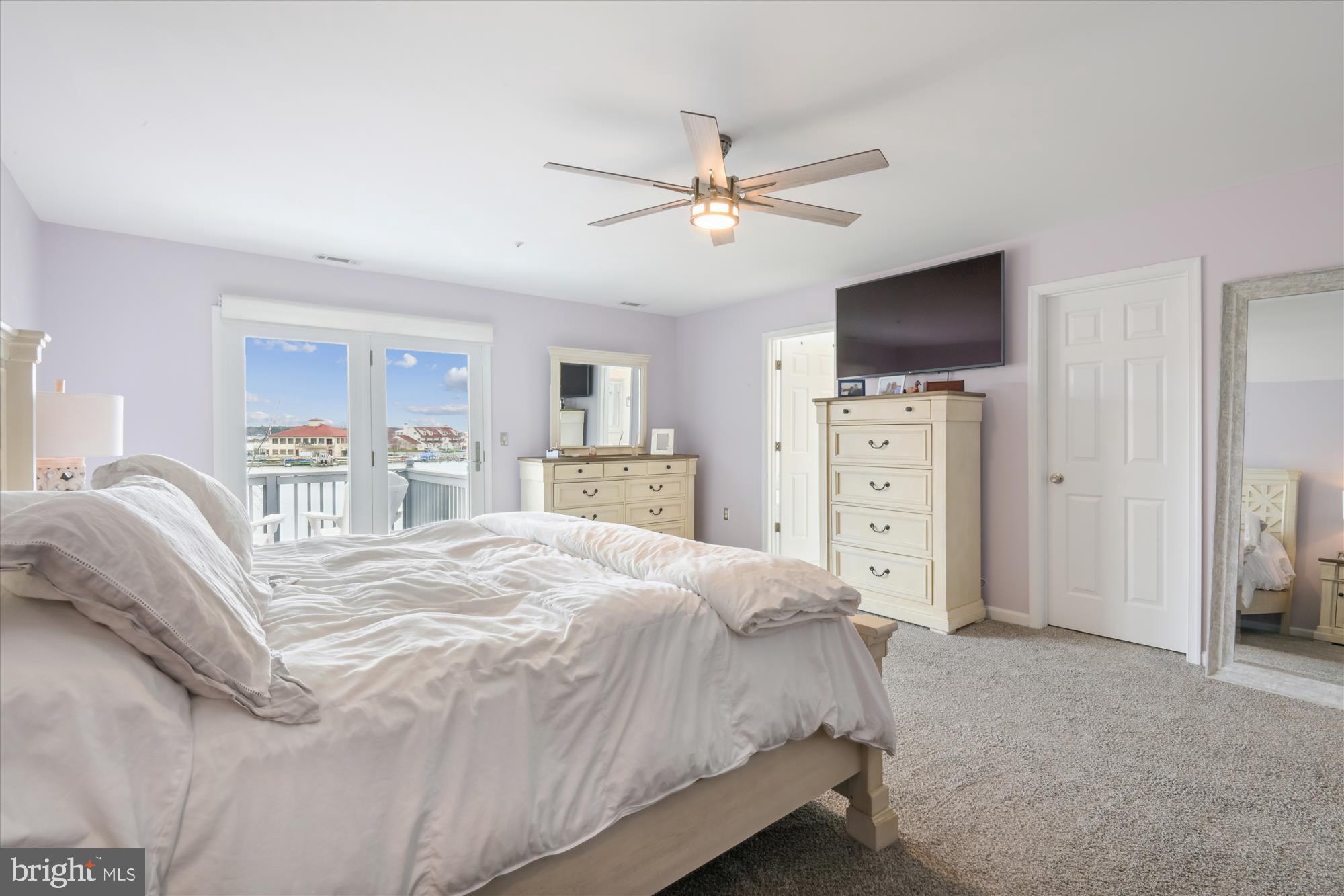 BAYSIDE - Residential